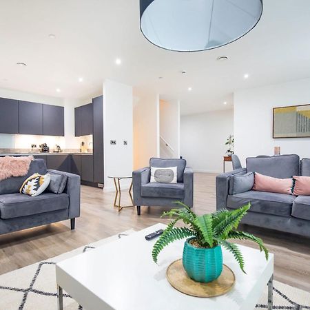 Luxury Free Parking Townhouse Villa Манчестър Екстериор снимка