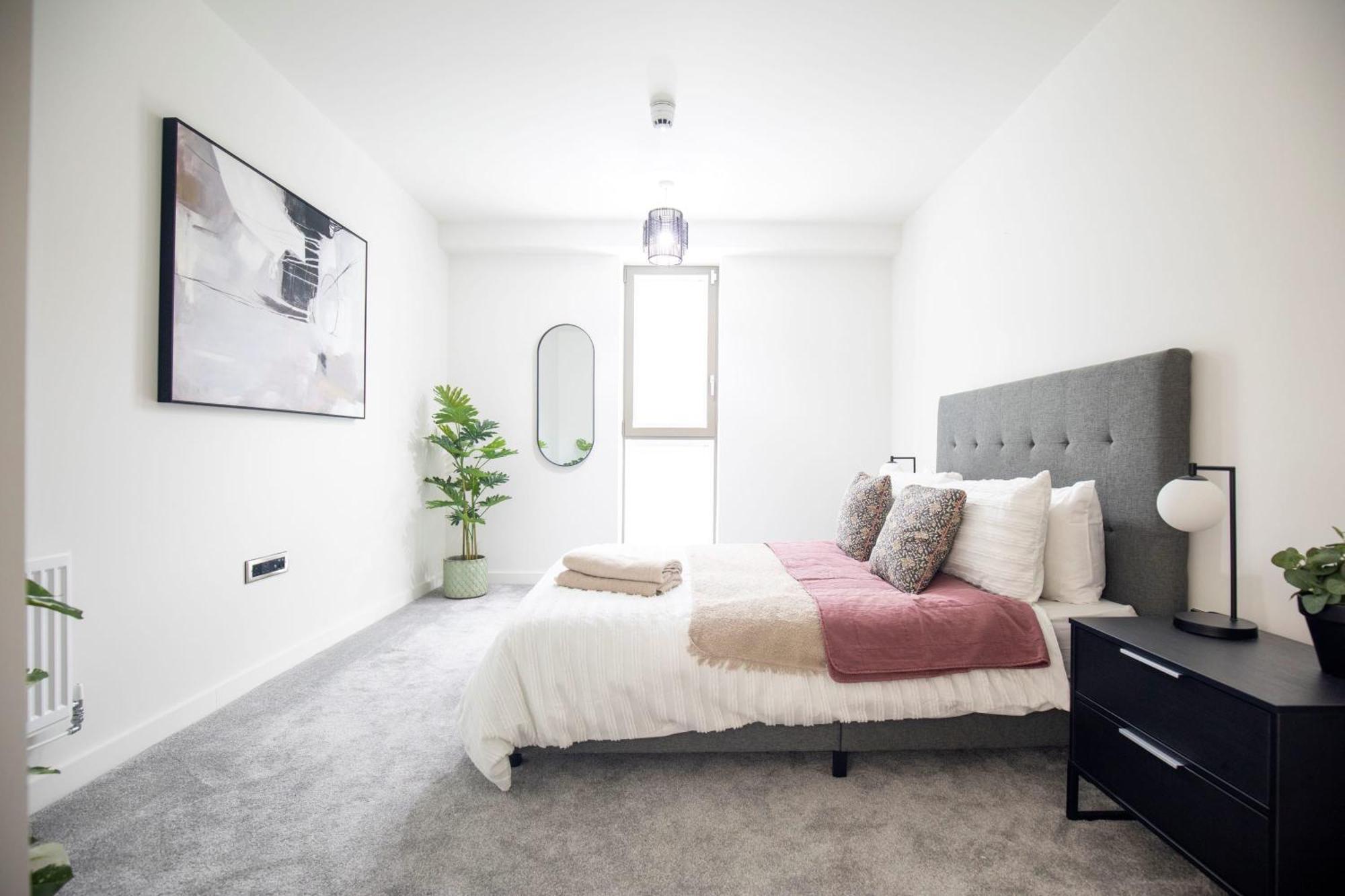 Luxury Free Parking Townhouse Villa Манчестър Екстериор снимка