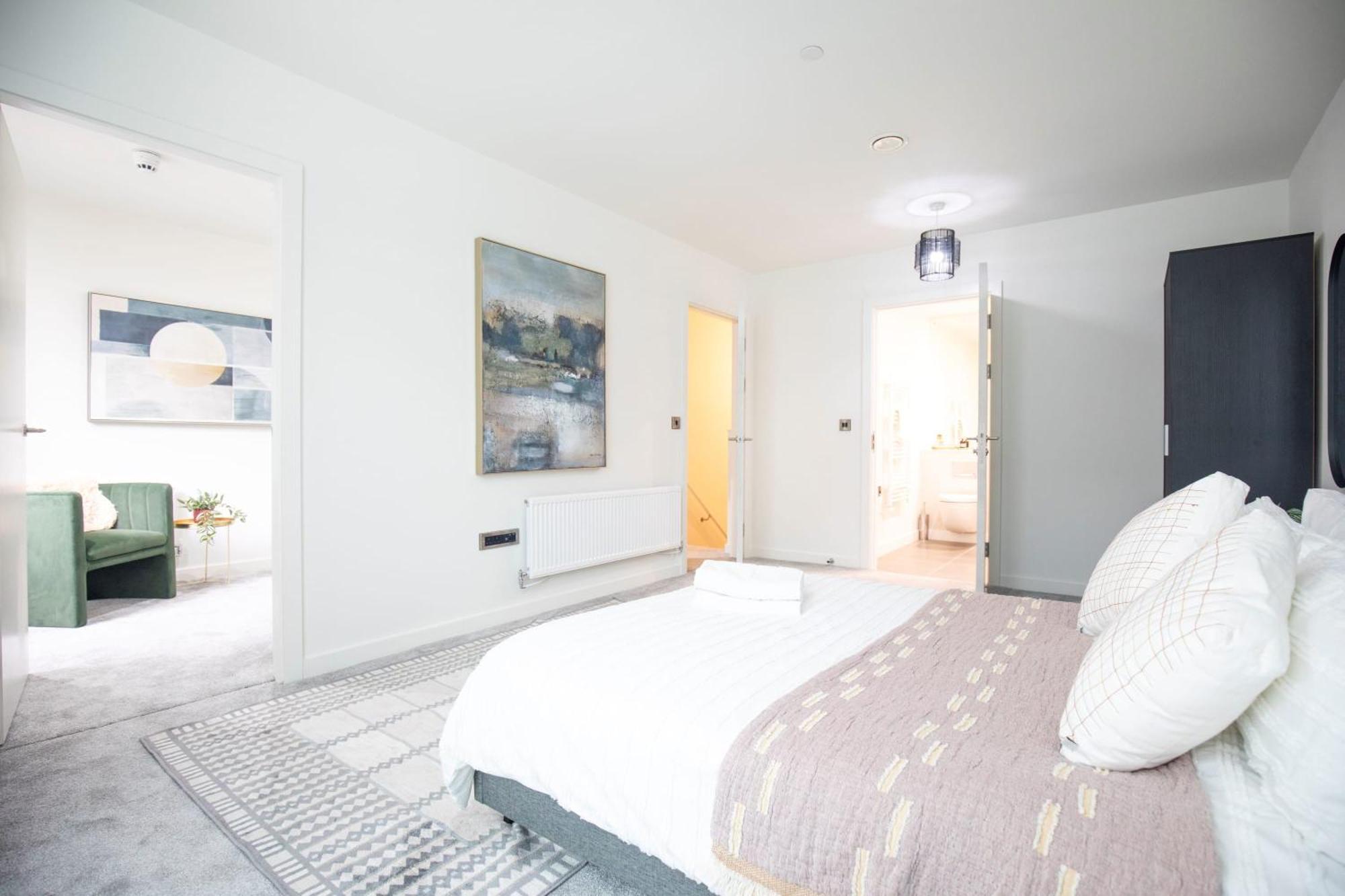 Luxury Free Parking Townhouse Villa Манчестър Екстериор снимка